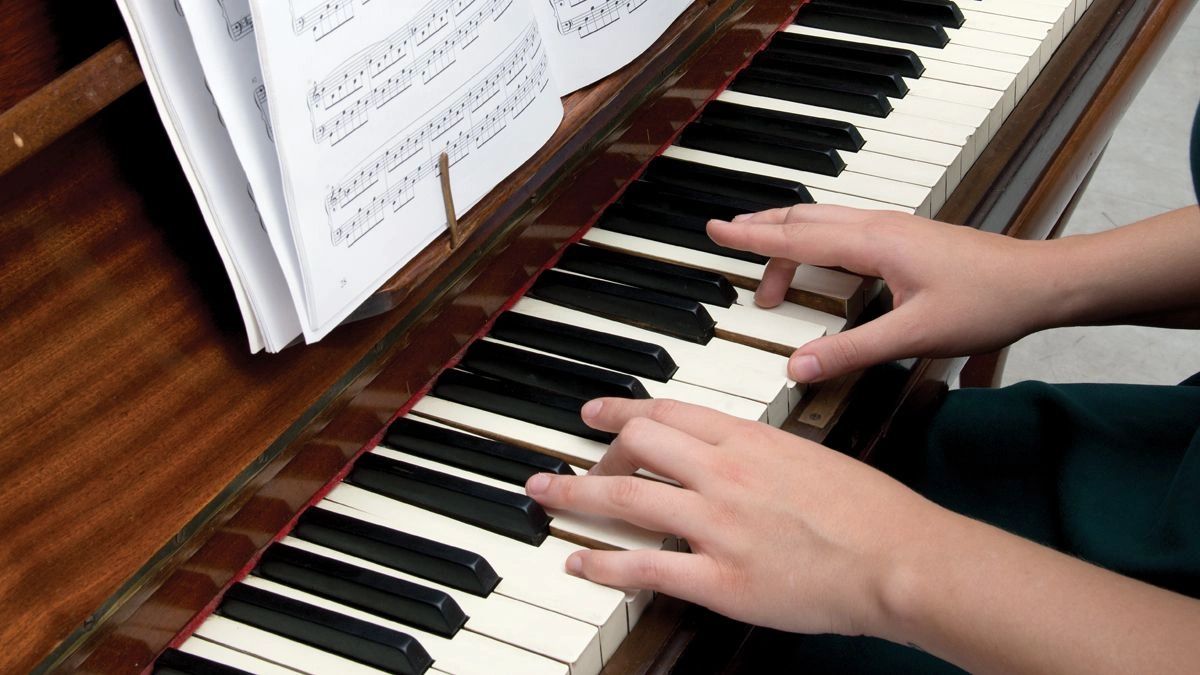 Playing an in-tune piano